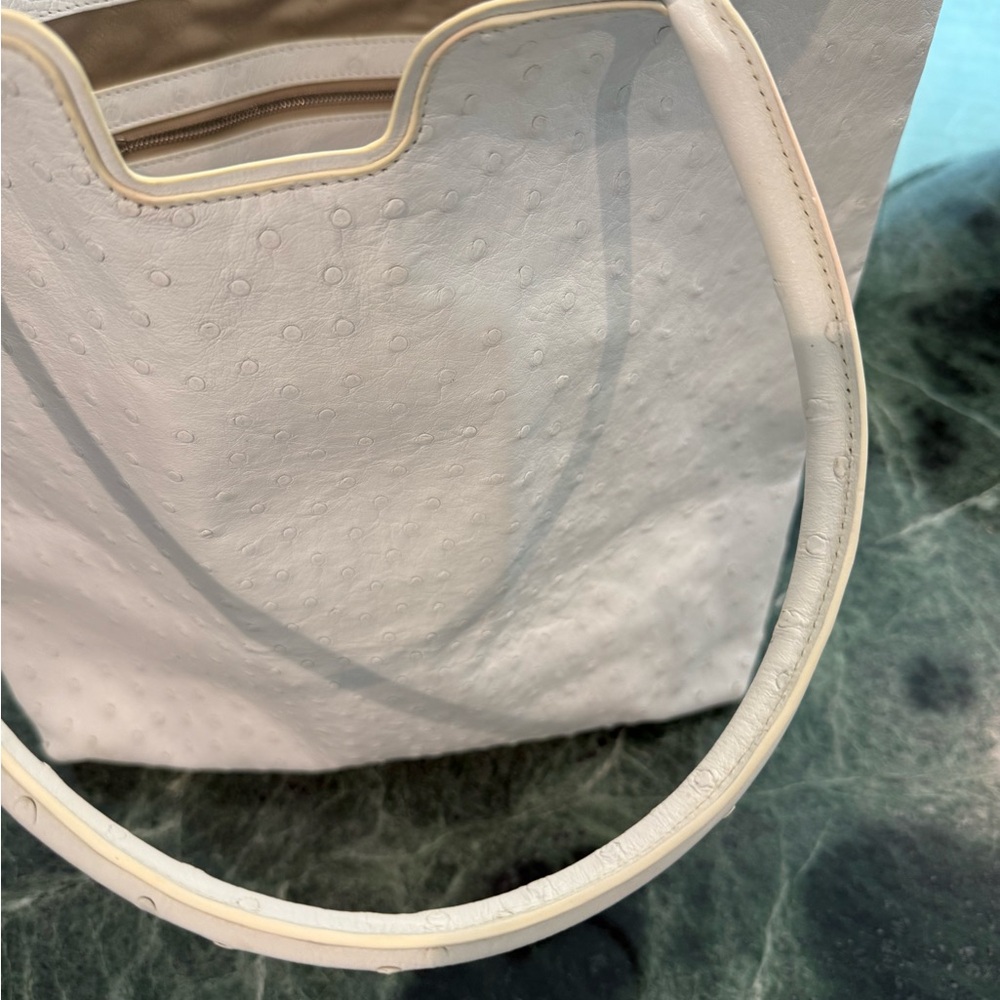 PERRIN vintage ostrich leather white tote - Picture 8 of 15